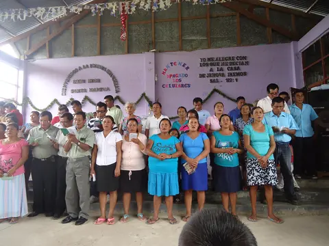 Tiempo de especiales /  Special time